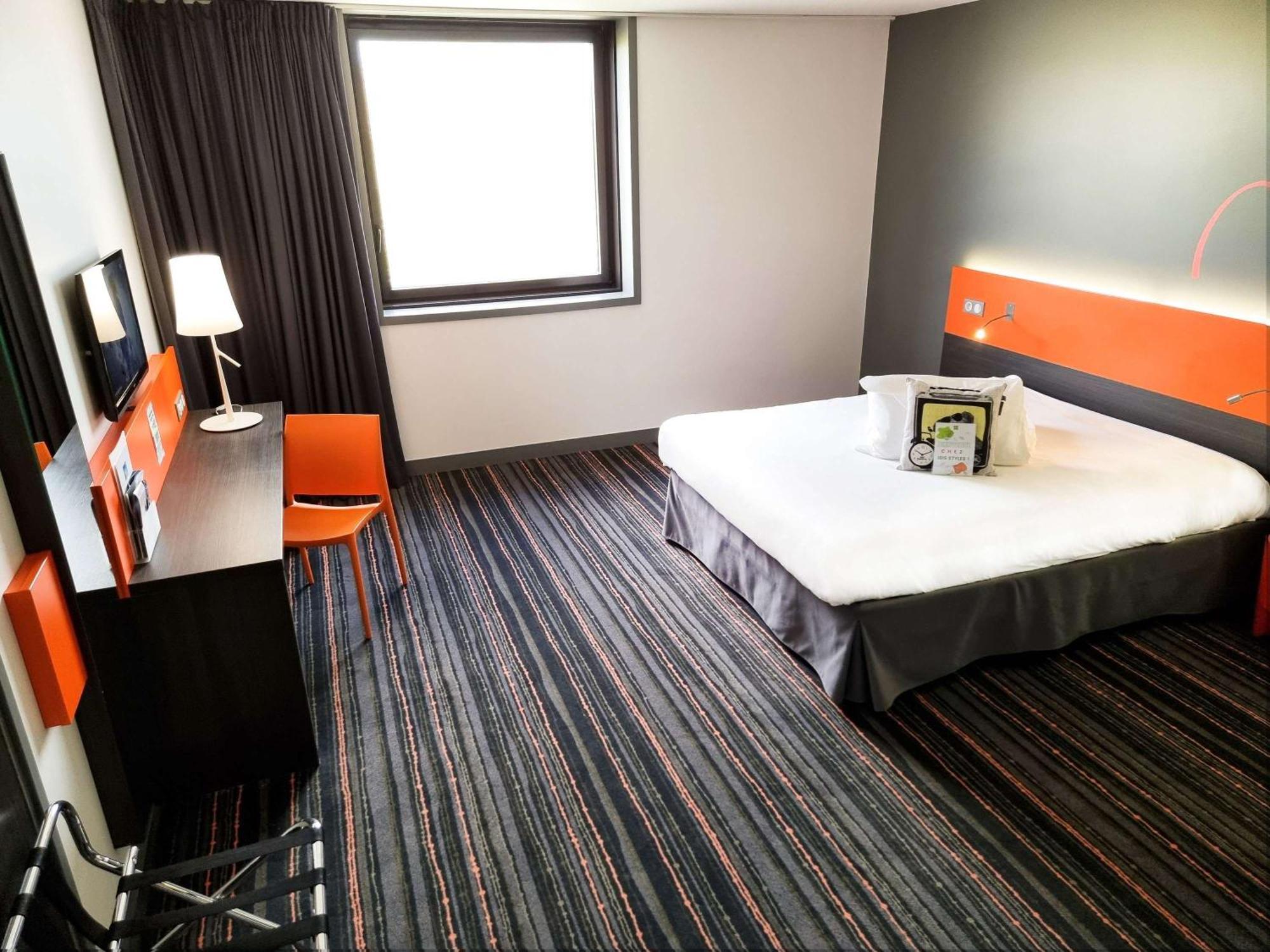 Ibis Styles Centre Gare Hotel 3*