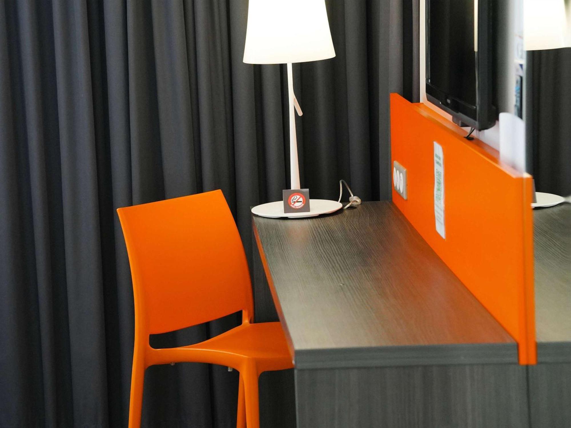 Ibis Styles Centre Gare Hotel 3*